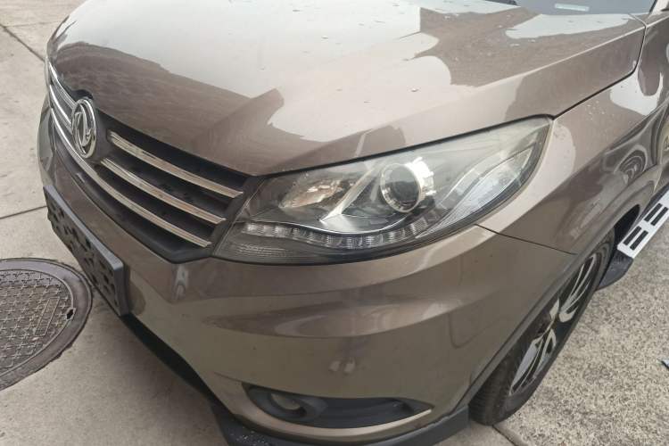 Used Dongfeng Fengon 580 2016 Revised Version 1.5T CVT Luxury Edition Left Front Headlight