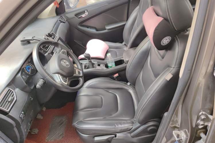 Used Dongfeng Fengon 580 2016 1.5T Manual Luxury Edition Left Front Seat