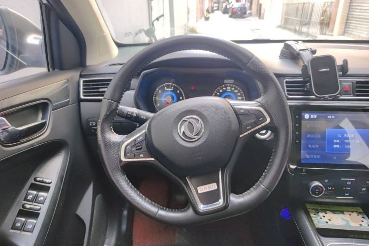 Used Dongfeng Fengon 580 2016 1.5T Manual Luxury Edition Steering Wheel