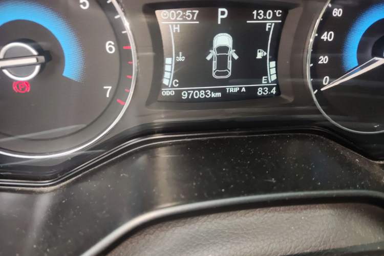 Used Dongfeng Fengon 580 2016 Revised Version 1.5T CVT Luxury Edition Odometer Close Up