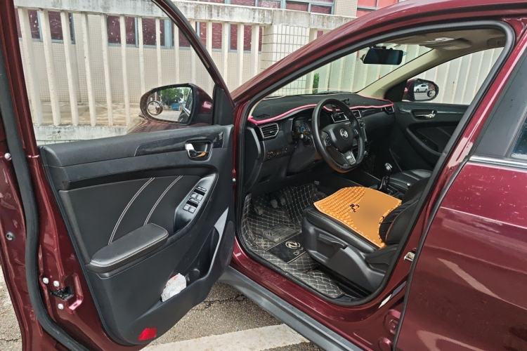 Used Dongfeng Fengon 580 2016 1.8L Manual Comfort Model Driver Seat