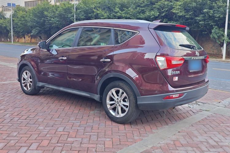 Used Dongfeng Fengon 580 2016 1.8L Manual Comfort Model Exterior 4