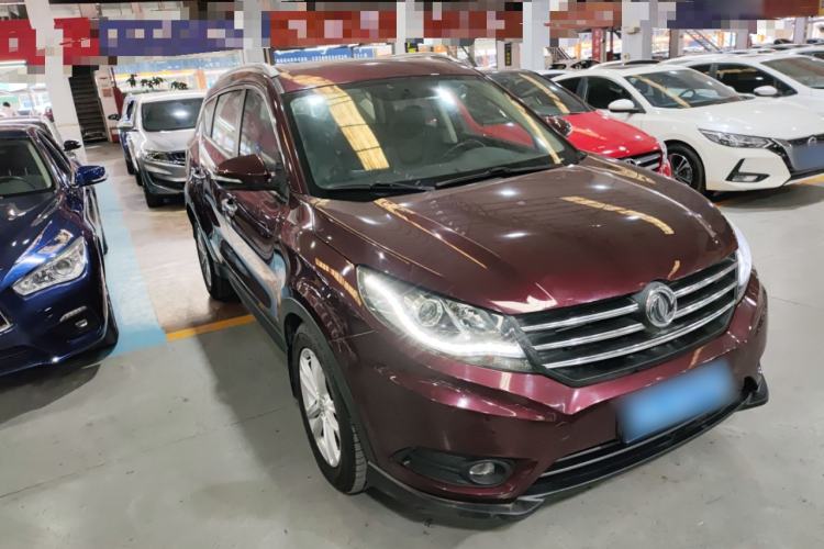 Used Dongfeng Fengon 580 2016 Revised Version 1.5T CVT Comfort Edition Front Right 45 Deg