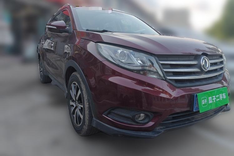 Used Dongfeng Fengon 580 2016 1.5T Manual Luxury Edition Front Right 45 Deg