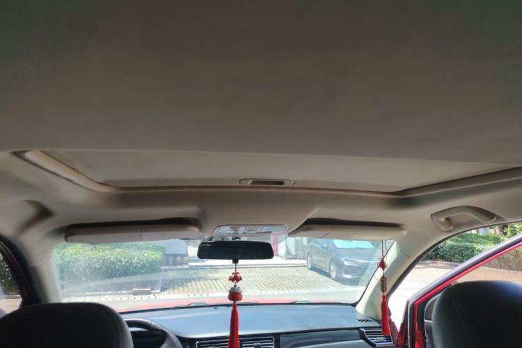 Used Dongfeng Fengon 580 2016 1.8L Manual Comfort Model Headliner