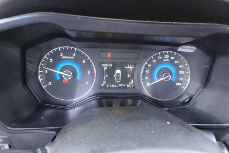 Used Dongfeng Fengon 580 2016 1.8L Manual Comfort Model Instrument Cluster