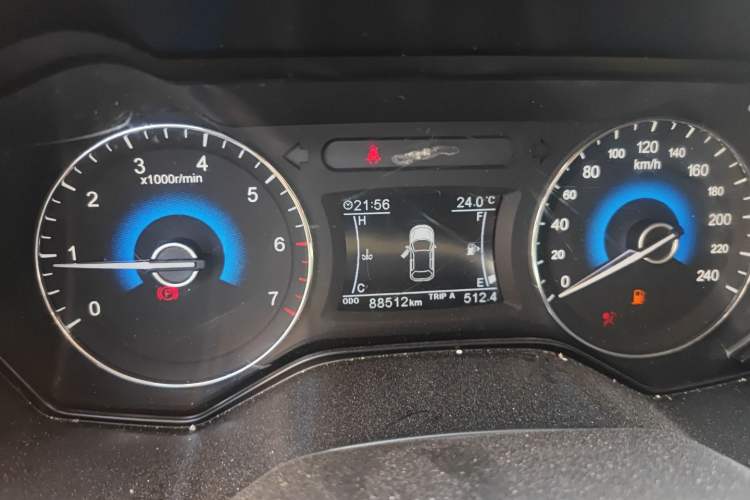 Used Dongfeng Fengon 580 2016 1.5T Manual Luxury Edition Instrument Cluster