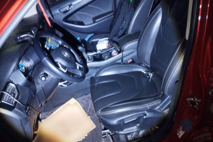 Used Dongfeng Fengon 580 2016 1.5T Manual Luxury Edition Left Front Seat