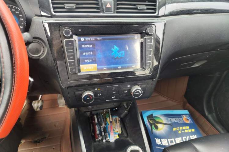 Used Dongfeng Fengon 580 2016 1.8L Manual Comfort Model Audio And AC Panel