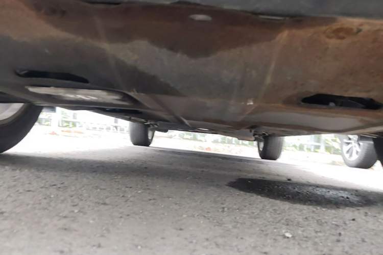 Used Dongfeng Fengon 580 2016 1.8L Manual Comfort Model Chassis Front