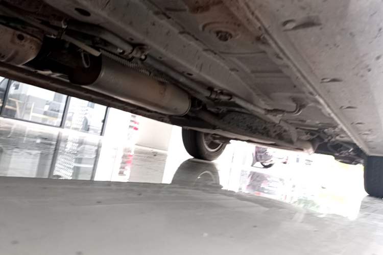 Used Dongfeng Fengon 580 2016 1.8L Manual Comfort Model Chassis Front Left