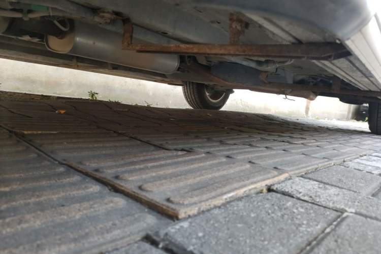 Used Dongfeng Fengon 580 2016 1.8L Manual Comfort Model Chassis Front Left