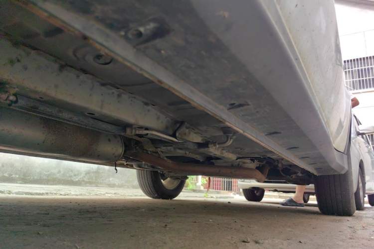 Used Dongfeng Fengon 580 2016 1.8L Manual Comfort Model Chassis Front Left