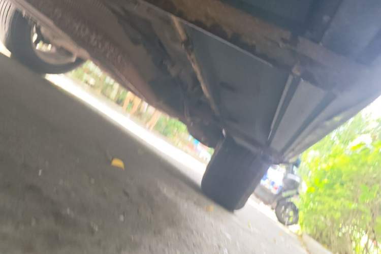 Used Dongfeng Fengon 580 2016 1.8L Manual Comfort Model Chassis Front Left