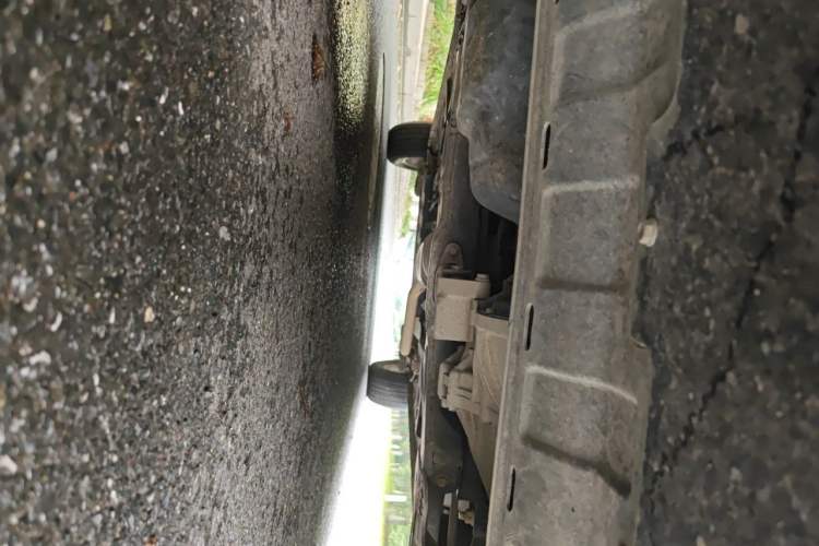 Used Dongfeng Fengon 580 2016 1.8L Manual Comfort Model Chassis Front