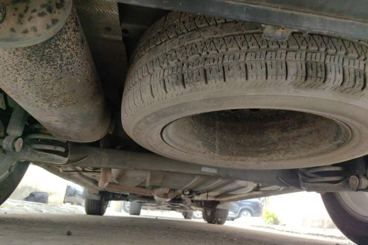 Used Dongfeng Fengon 580 2016 1.8L Manual Comfort Model Chassis Rear