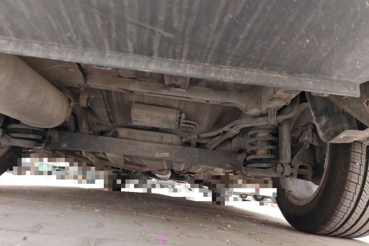 Used Dongfeng Fengon 580 2016 1.8L Manual Comfort Model Chassis Rear