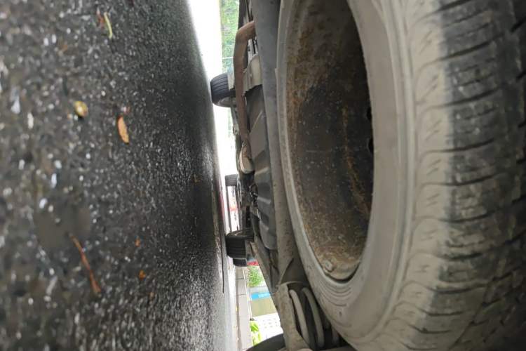 Used Dongfeng Fengon 580 2016 1.8L Manual Comfort Model Chassis Rear