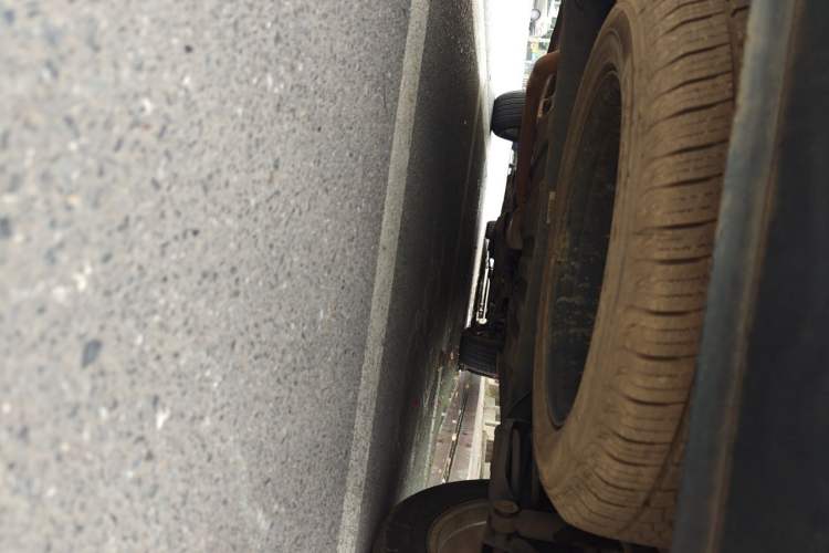 Used Dongfeng Fengon 580 2016 1.8L Manual Comfort Model Chassis Rear