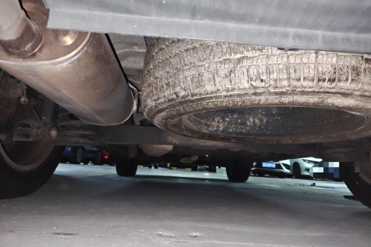 Used Dongfeng Fengon 580 2016 1.8L Manual Comfort Model Chassis Rear