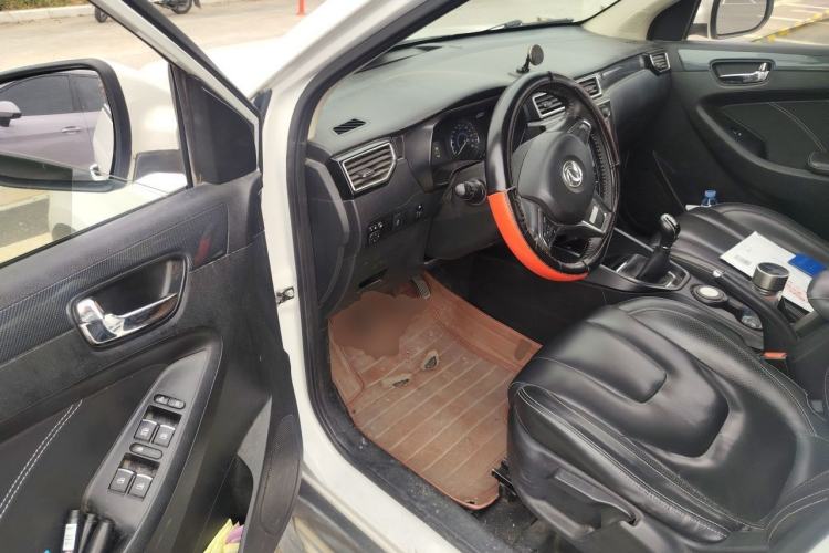 Used Dongfeng Fengon 580 2016 1.8L Manual Comfort Model Driver Seat