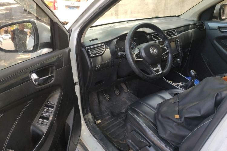 Used Dongfeng Fengon 580 2016 1.8L Manual Comfort Model Driver Seat