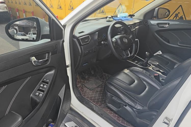 Used Dongfeng Fengon 580 2016 1.8L Manual Comfort Model Driver Seat