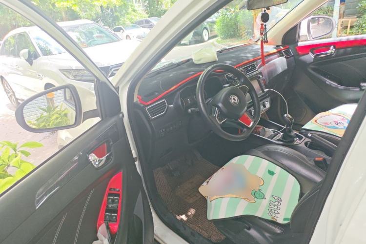 Used Dongfeng Fengon 580 2016 1.8L Manual Comfort Model Driver Seat