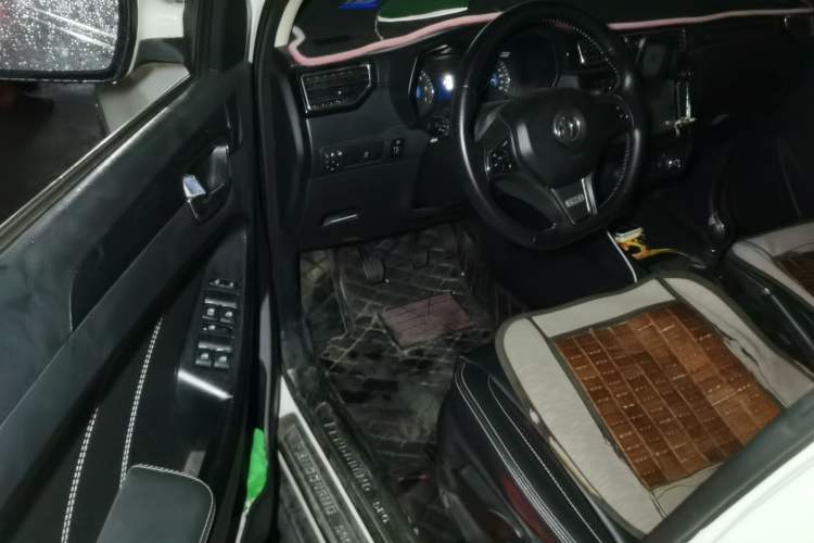 Used Dongfeng Fengon 580 2016 1.8L Manual Comfort Model Driver Seat
