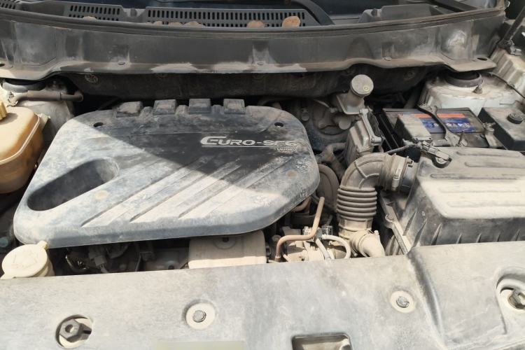 Used Dongfeng Fengon 580 2016 1.5T Manual Luxury Edition Engine Bay