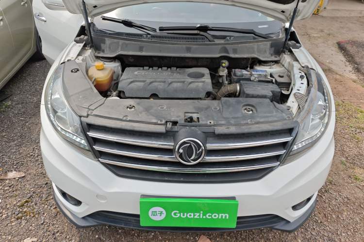 Used Dongfeng Fengon 580 2016 1.8L Manual Comfort Model Engine Bay