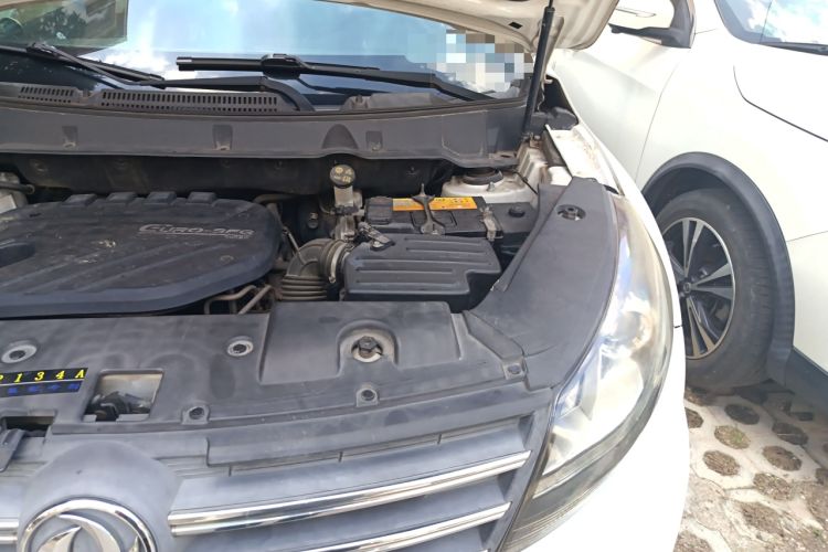Used Dongfeng Fengon 580 2016 1.5T Manual Luxury Edition Engine Bay Left