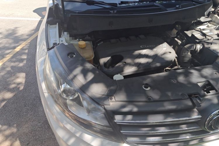 Used Dongfeng Fengon 580 2016 1.5T CVT Luxury Model Engine Bay Right