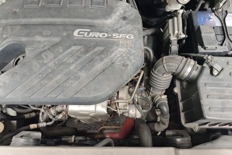 Used Dongfeng Fengon 580 2016 1.5T Manual Luxury Edition Engine Bay