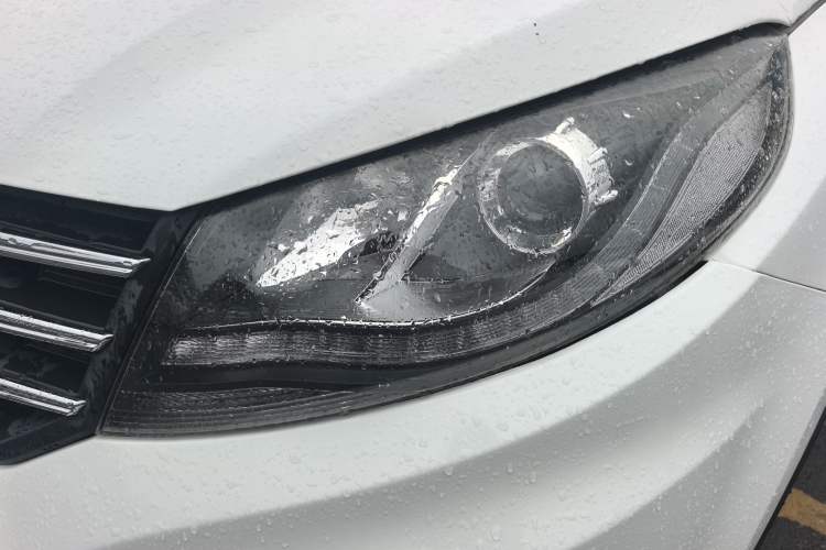 Used Dongfeng Fengon 580 2016 1.8L Manual Comfort Model Exterior 3