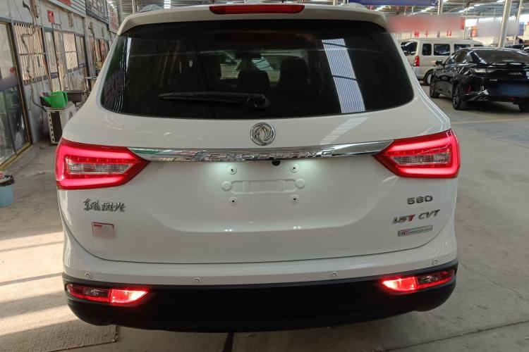 Used Dongfeng Fengon 580 2016 Revised Version 1.5T CVT Luxury Edition Exterior 4