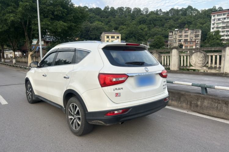 Used Dongfeng Fengon 580 2016 Revised Version 1.5T CVT Luxury Edition Exterior 4