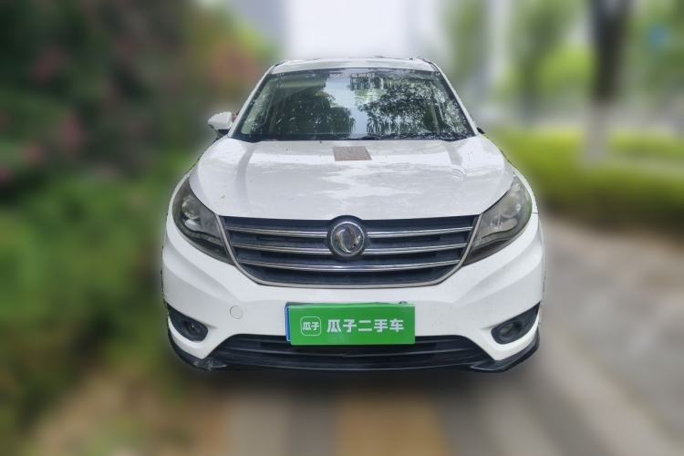 Used Dongfeng Fengon 580 2016 1.5T Manual Luxury Edition Front