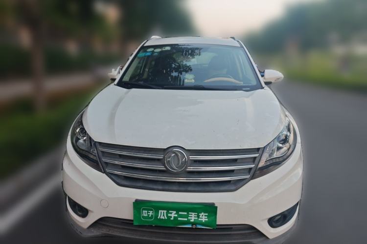 Used Dongfeng Fengon 580 2016 1.5T Manual Luxury Edition Front
