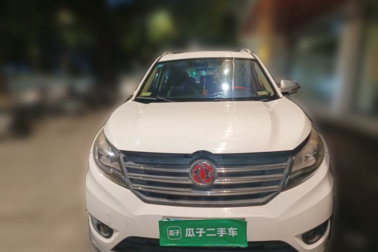 Used Dongfeng Fengon 580 2016 1.5T Manual Luxury Edition Front