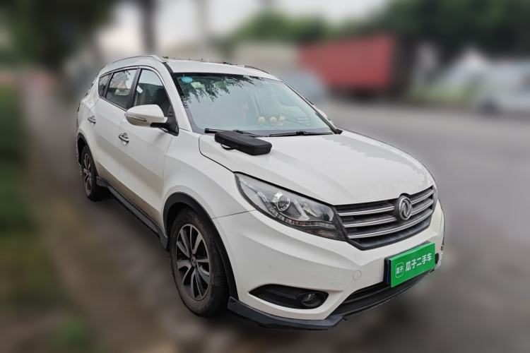 Used Dongfeng Fengon 580 2016 1.5T Manual Luxury Edition Front Right 45 Deg