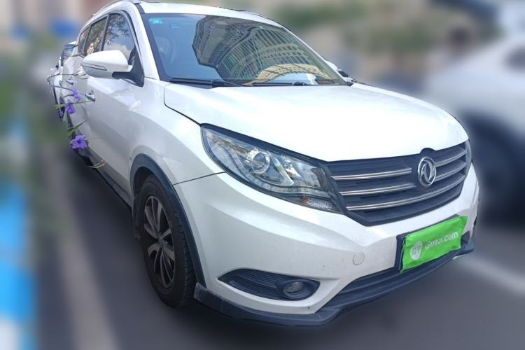 Used Dongfeng Fengon 580 2016 1.5T Manual Luxury Edition Front Right 45 Deg