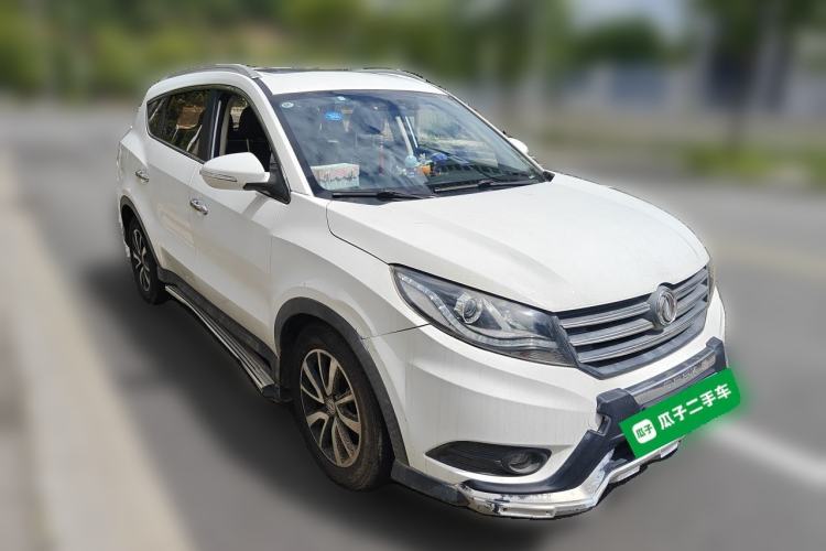 Used Dongfeng Fengon 580 2016 1.5T Manual Luxury Edition Front Right 45 Deg