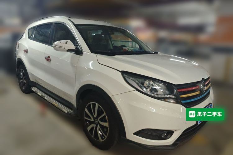 Used Dongfeng Fengon 580 2016 1.5T CVT Luxury Model Front Right 45 Deg