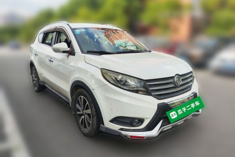 Used Dongfeng Fengon 580 2016 1.5T Manual Luxury Edition Front Right 45 Deg