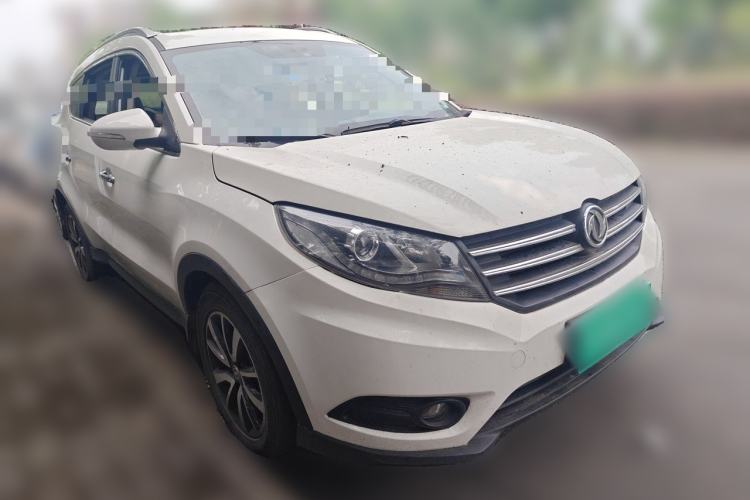 Used Dongfeng Fengon 580 2016 1.5T Manual Luxury Edition Front Right 45 Deg