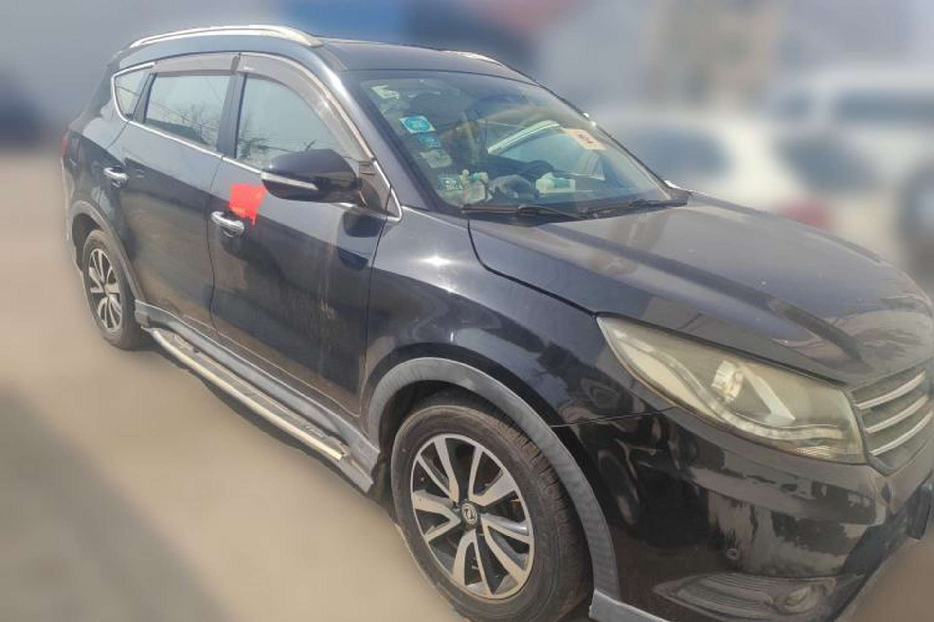 Used Dongfeng Fengon 580 2016 1.5T Manual Luxury Edition Front Right 45 Deg