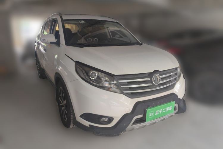 Used Dongfeng Fengon 580 2016 1.5T Manual Comfort Model Front Right 45 Deg