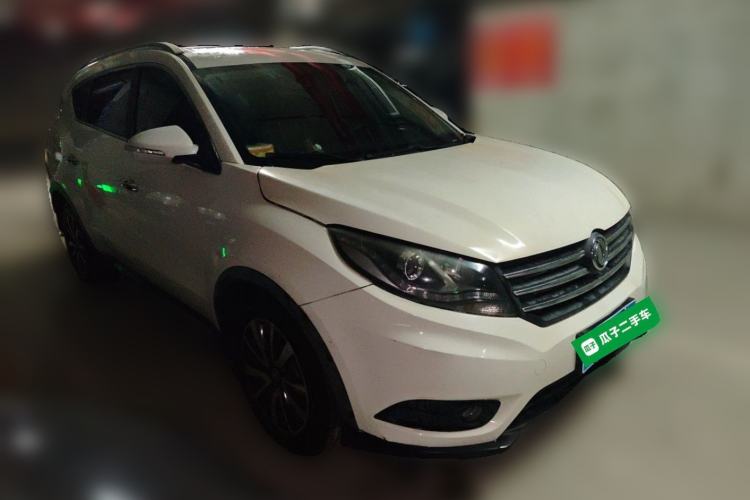 Used Dongfeng Fengon 580 2016 Revised Version 1.5T CVT Luxury Edition Front Right 45 Deg