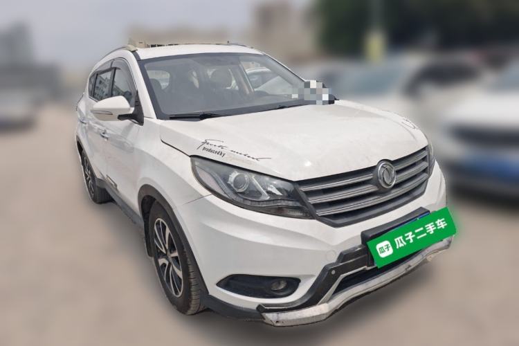 Used Dongfeng Fengon 580 2016 1.5T Manual Luxury Edition Front Right 45 Deg